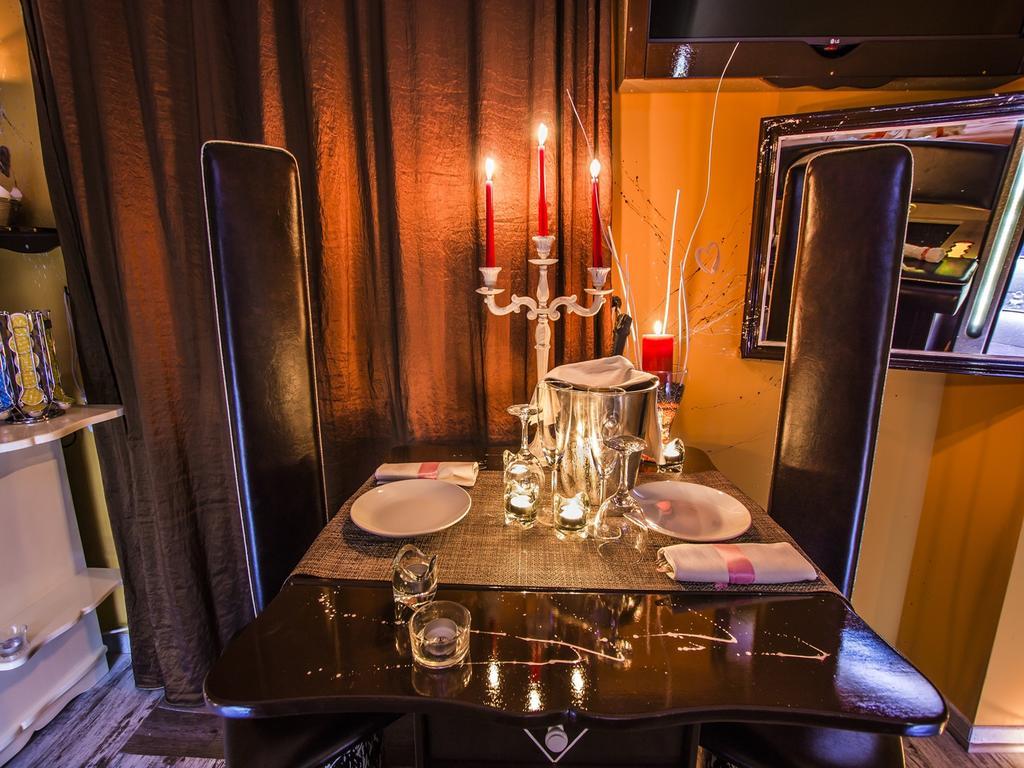 Hotel Butterfly トッレ・デル・ラーゴ・プッチーニ 部屋 写真