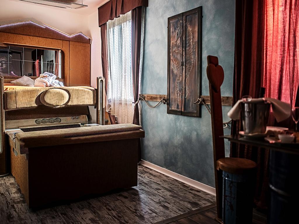 Hotel Butterfly トッレ・デル・ラーゴ・プッチーニ エクステリア 写真